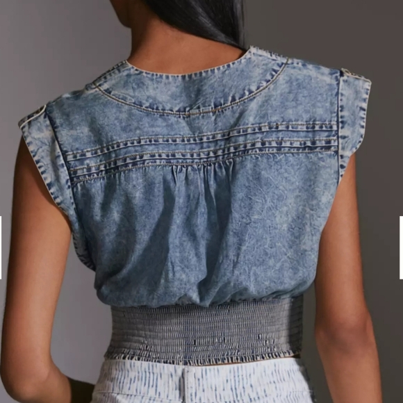 New! || PILCRO || Wrap, vest, chambrey, cropped, pullover, size small, blue - Picture 2 of 12